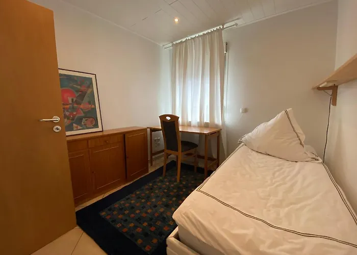 Koeniglicher Aufenthalt Inmitten Der