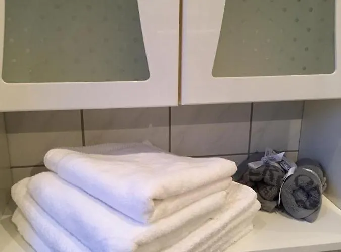 Koeniglicher Aufenthalt Inmitten Der *