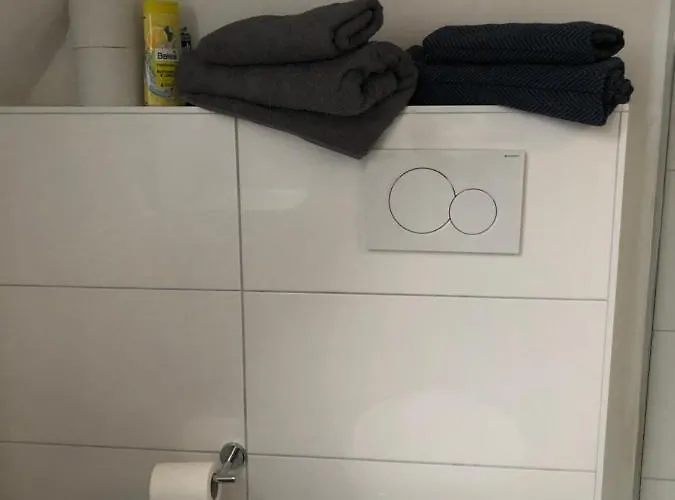 Koeniglicher Aufenthalt Inmitten Der 公寓 *